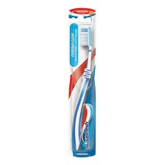 Зубная щетка Aquafresh Everyday Clean